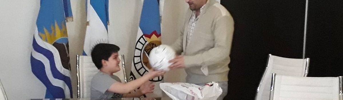 Carambia y nene 8 años lautaro
