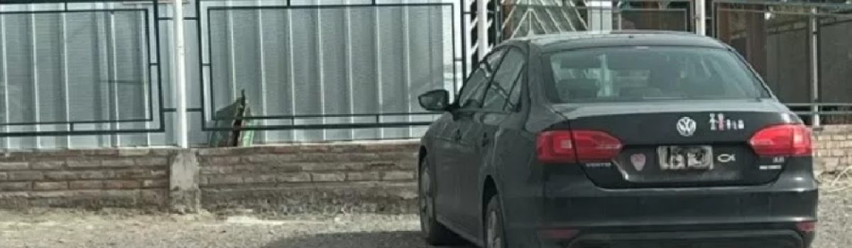 Denuncia hernan auto desnudo