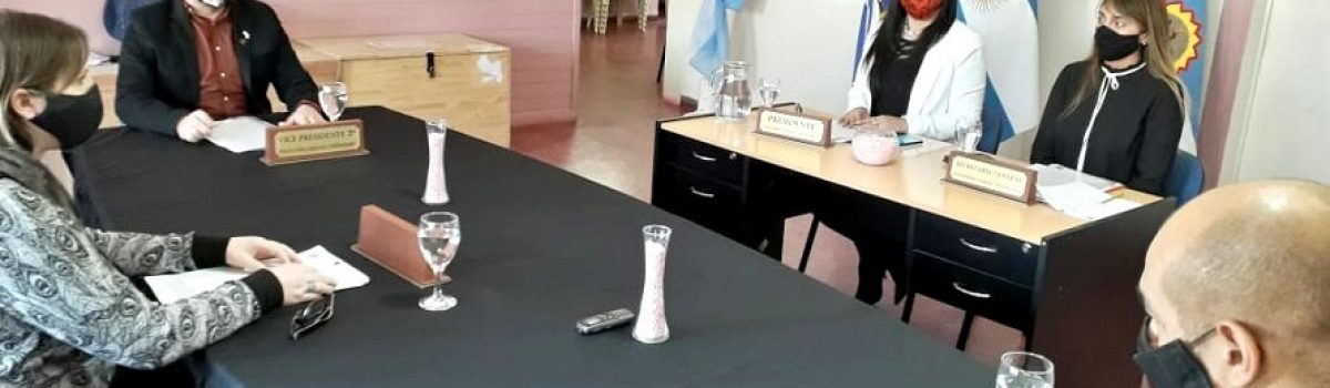 MESA DE SESION 4 ediles