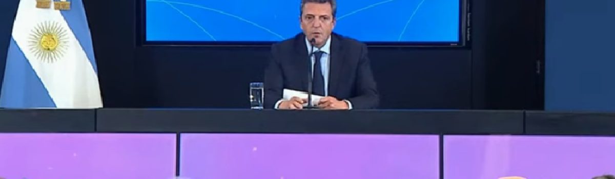 Ministro de Economia Sergio Massa anuncios