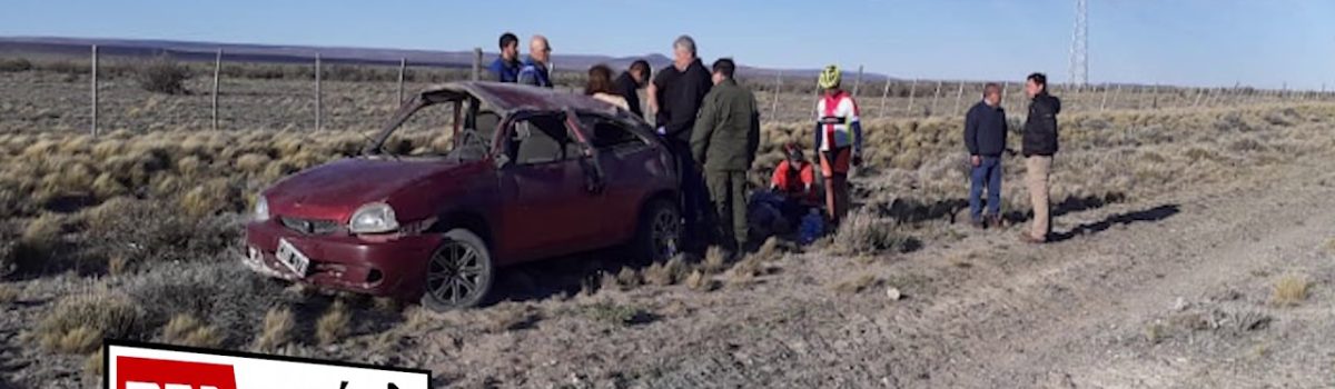 VUELCO-A-POCOS-KILOMETROS-DE-LAS-HERAS-SANTA-CRUZ