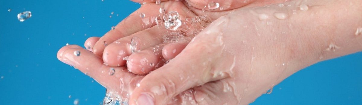 agua manos