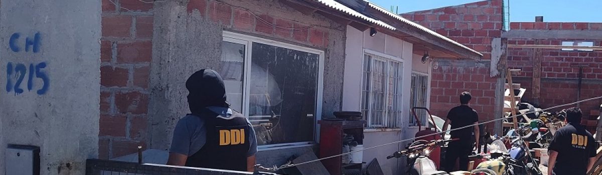 allanamiento B chalten x motos