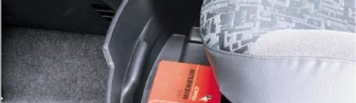 asiento de auto abajo