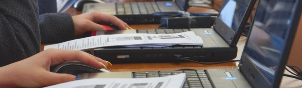 computadora estudio trabajo