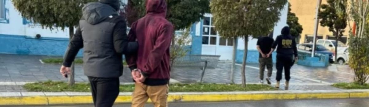 detenidos casa robo auto
