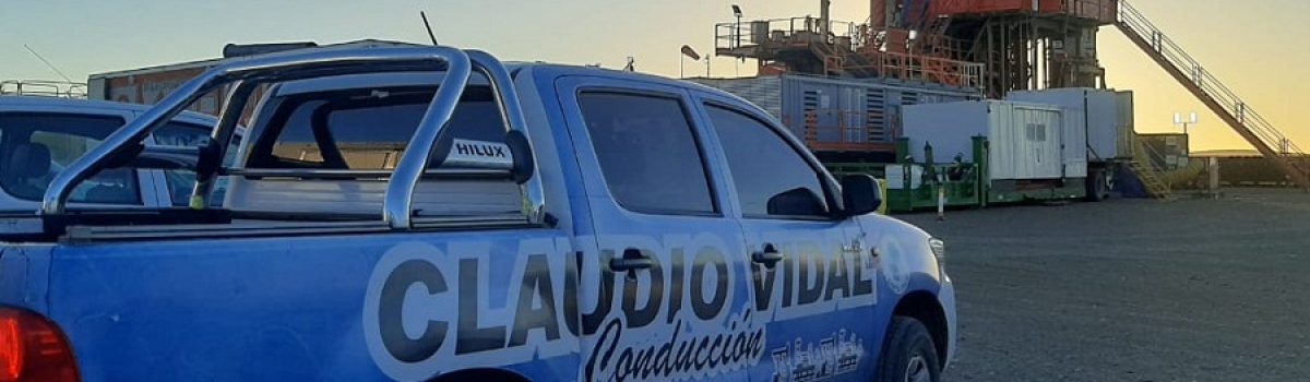 equipo petrolero camioneta