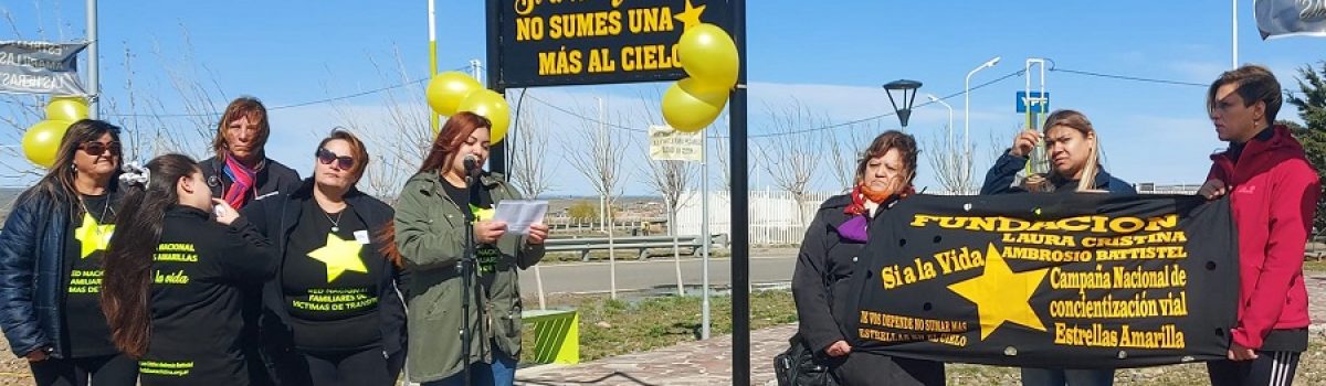 estrellas amarillas acto sept2022