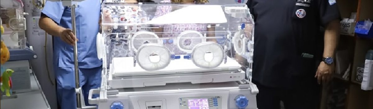 incubadora infantil hospital