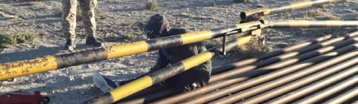 joven atrapado guardaganado