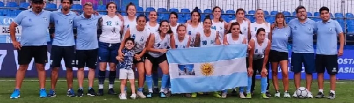 jugadora futbol Brenda Pérez