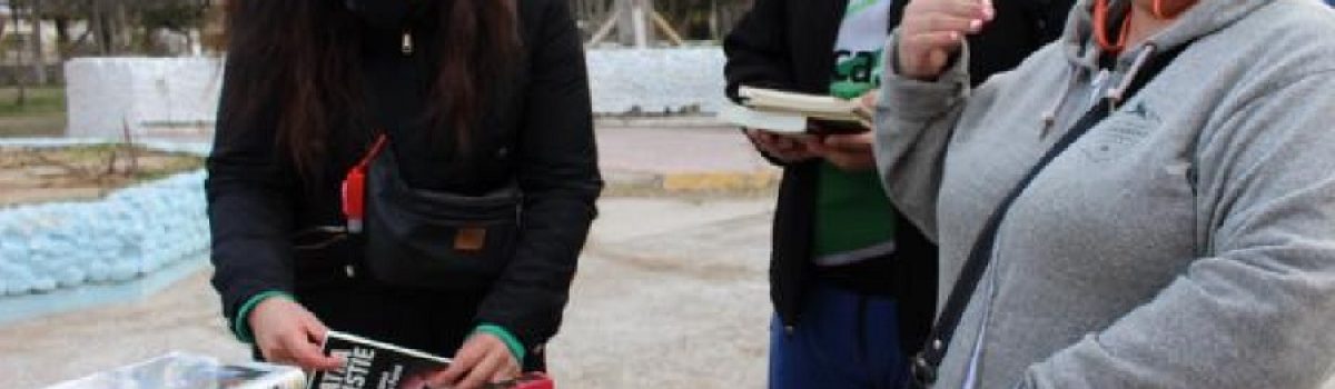 libroa en la plaza muni 2021
