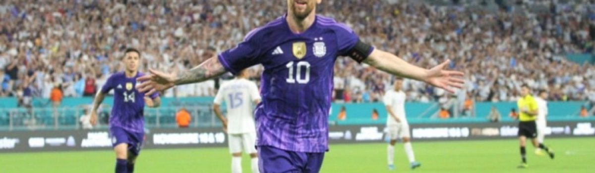 messi corriendo gol
