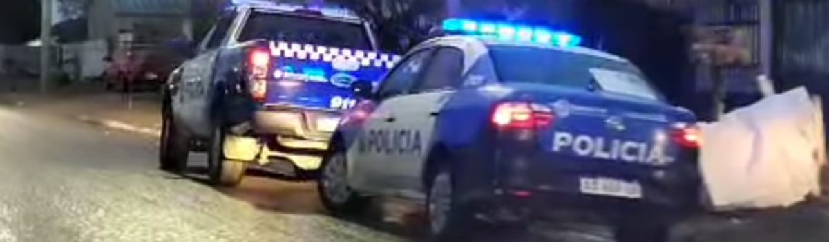 patrulleros en barrio peron