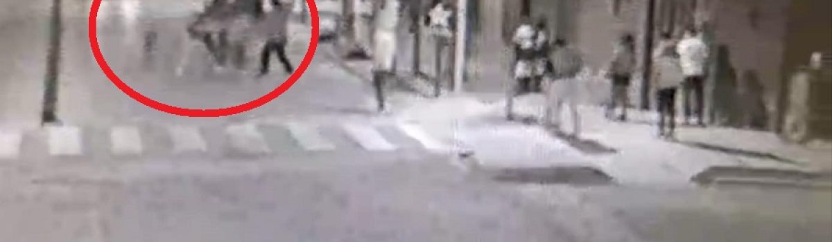 pelea afuera de mojo noviemb 2024