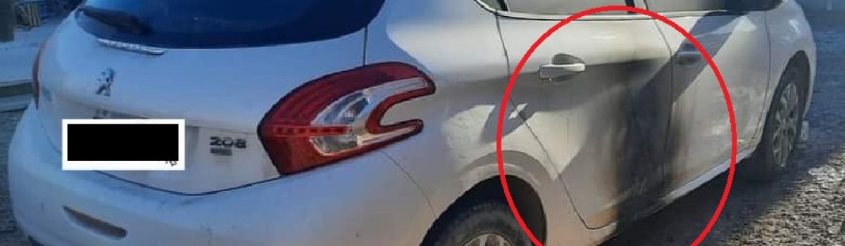 peugeot 208 blanco fuego quemado