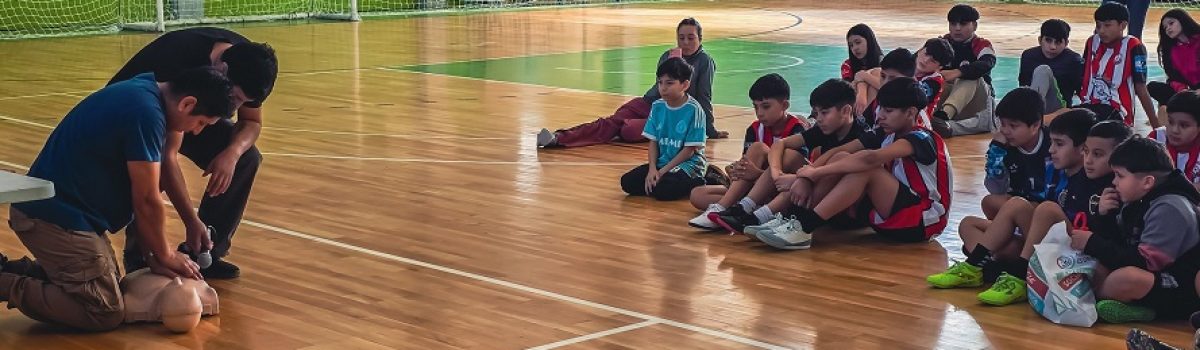 primeros auxilio cancha jugado