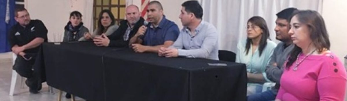 rafa campaña otros mesa