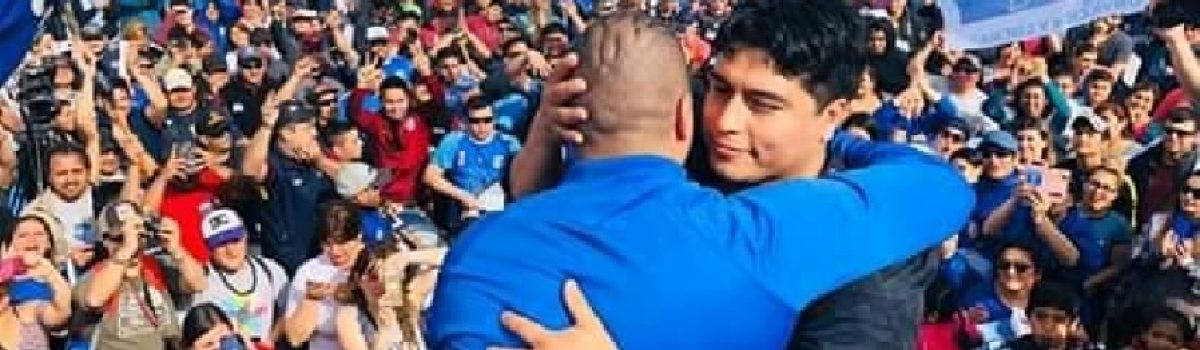 rafa y vidal abrazo