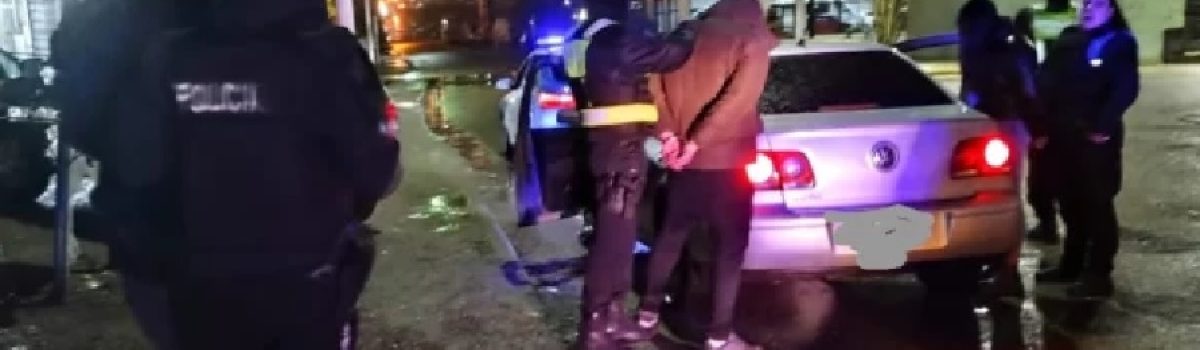 sujeto detenido en CO amenaza arma