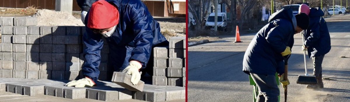 trabajo en la calle limpieza adoquines