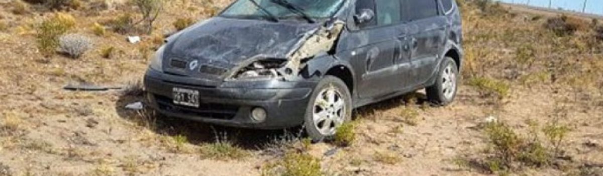 vuelco Renault Scenic