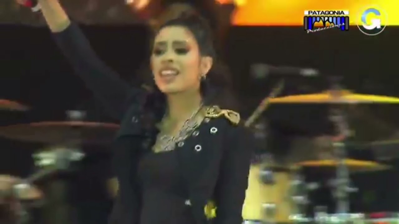 Camila-Garay-en-el-aniversario-de-Río-Gallegos-2021